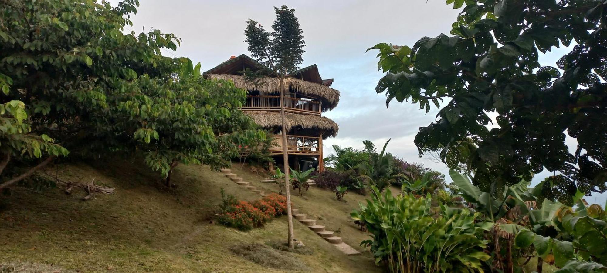 Ecohotel Soplo Del Tambo Cocorná Exterior foto